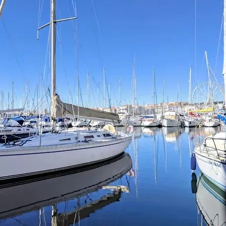 Cap Vue Port Pools Tennis Loggia Wifi Clim