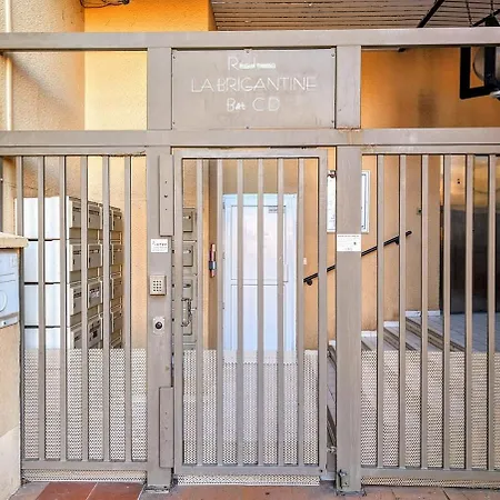 Cap Vue Port Pools Tennis Loggia Wifi Clim Appartement Agde