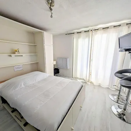 Cap Vue Port Pools Tennis Loggia Wifi Clim Appartement Agde