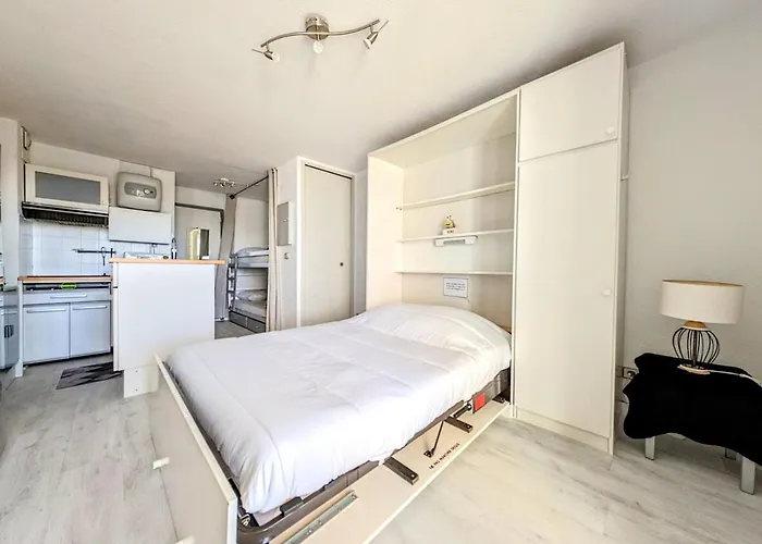 Cap Vue Port Pools Tennis Loggia Wifi Clim *