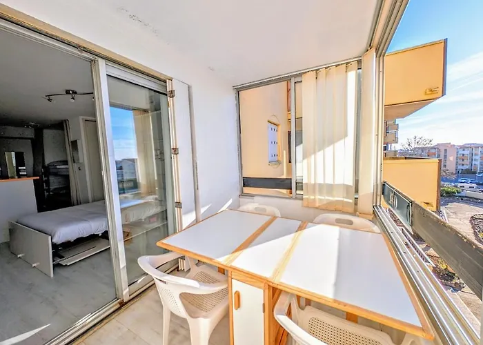 Cap Vue Port Pools Tennis Loggia Wifi Clim