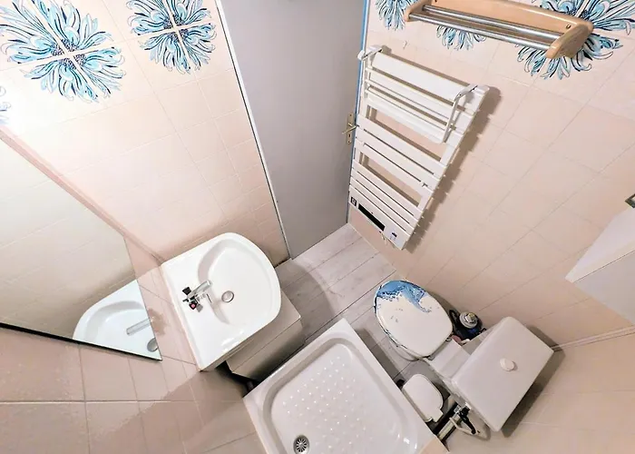 Cap Vue Port Pools Tennis Loggia Wifi Clim *